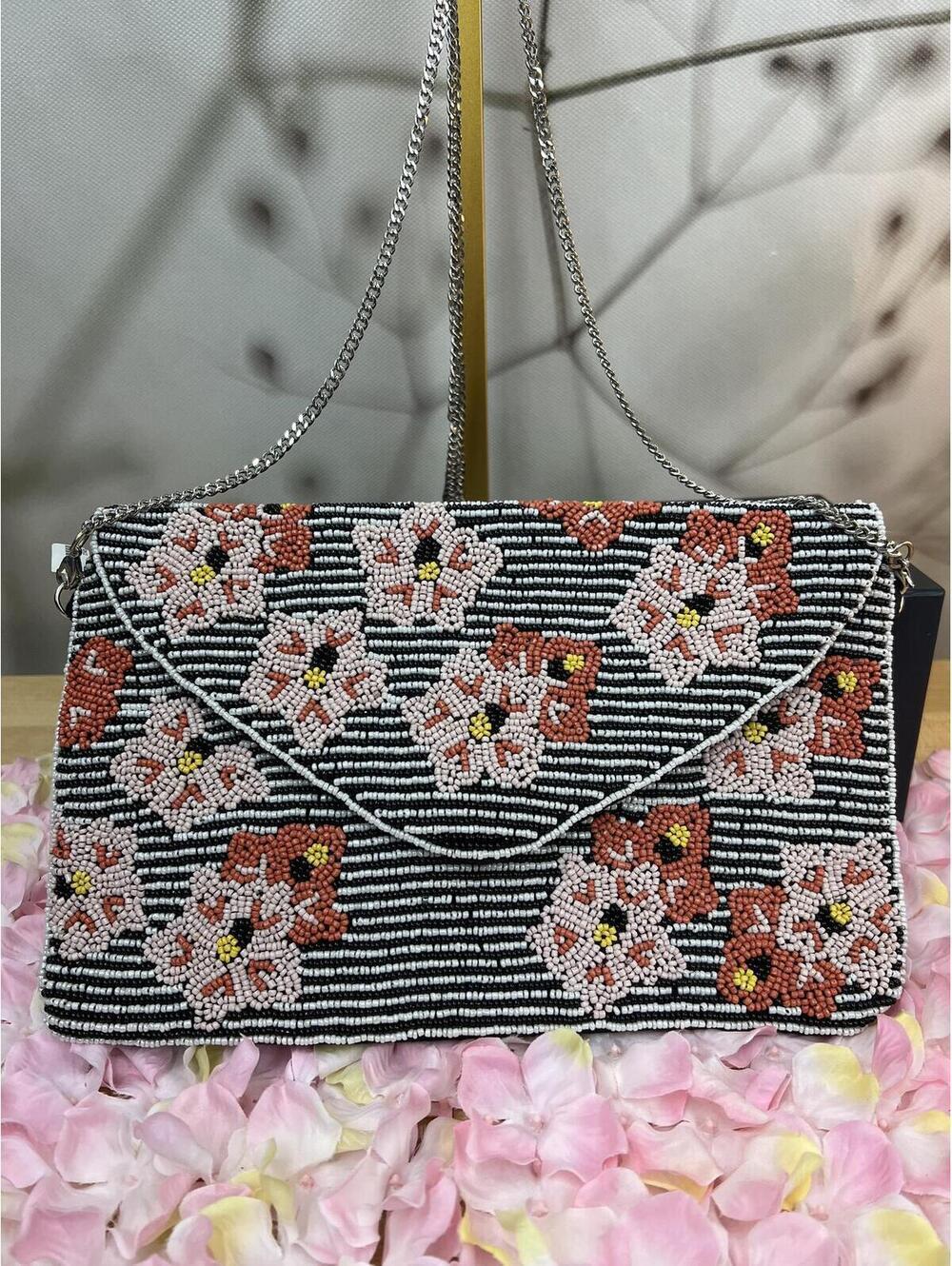 KAY LEE beaded bag crossbody - Picture 3 of 7